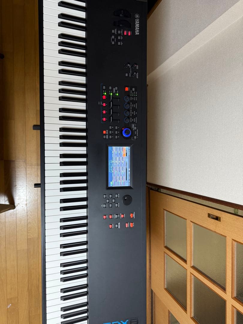 Yamaha MODX8 88鍵シンセサイザー