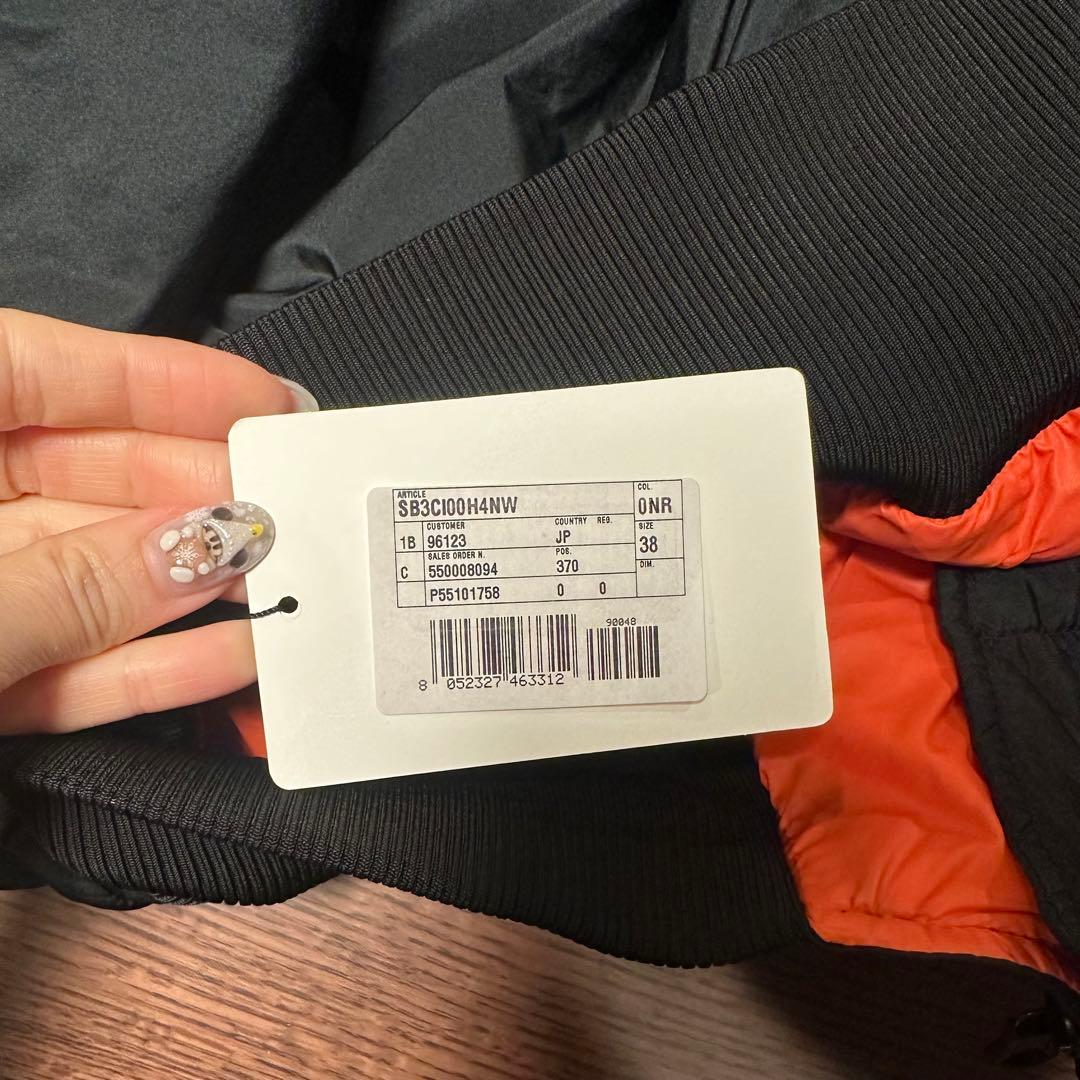 valentinoヴァレンティノ ブルゾン MA-1 Vロゴ　ボンバージャケット