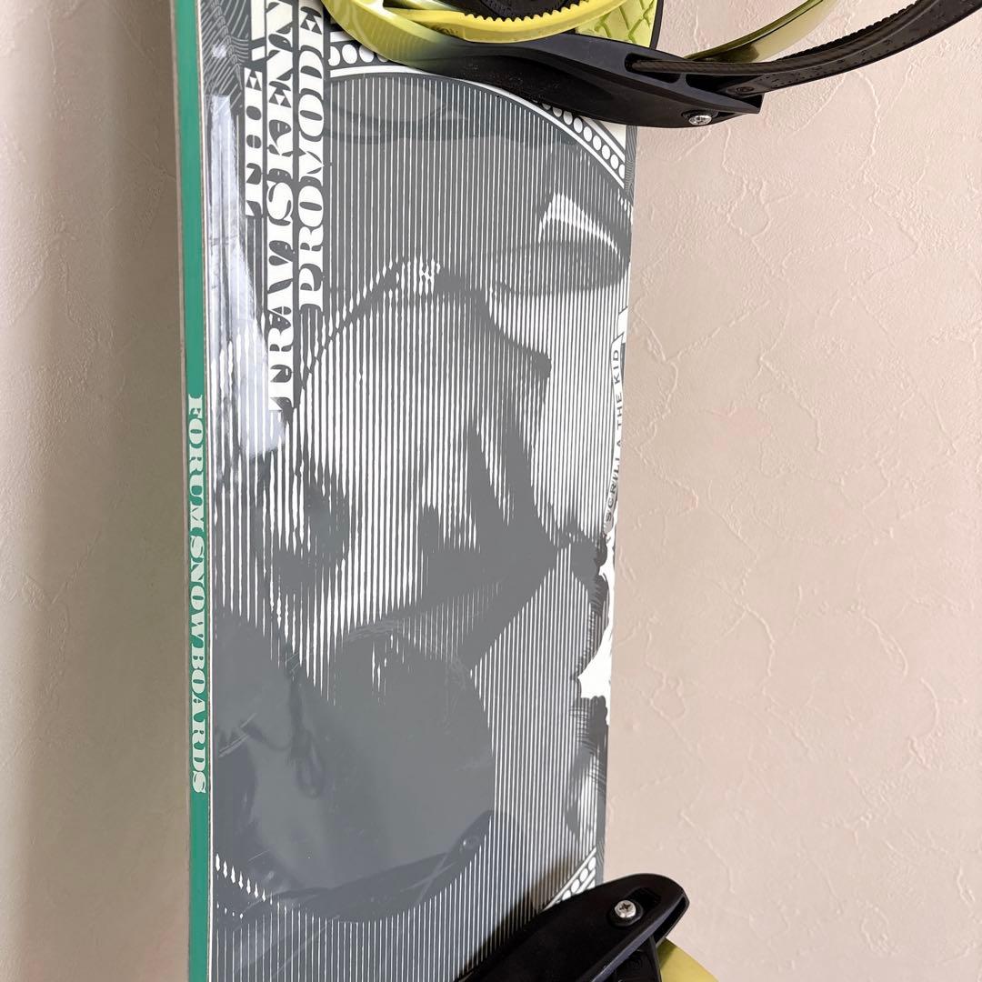 フォーラム　スノーボード　板　スノボ　ビンディング　バインディング　ボード　美品