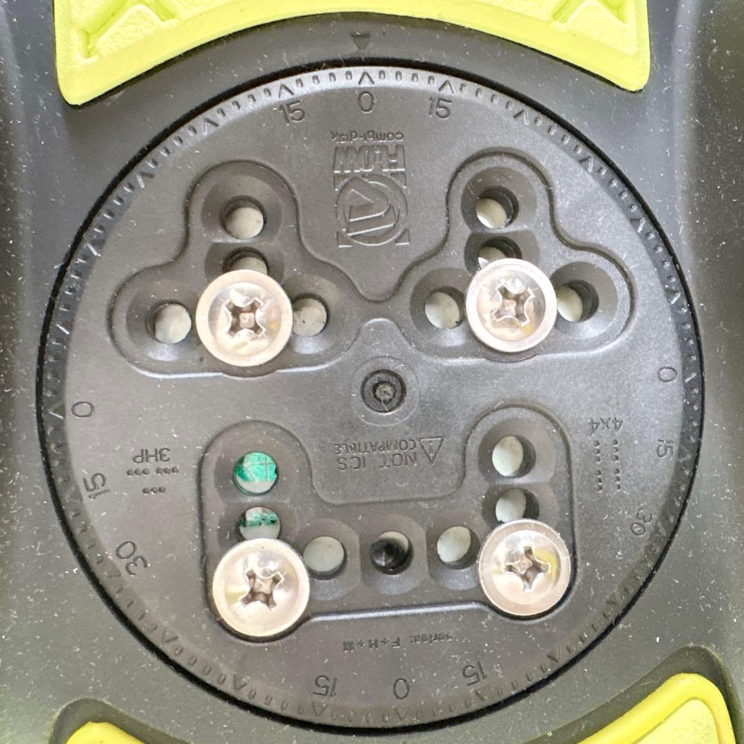 フォーラム　スノーボード　板　スノボ　ビンディング　バインディング　ボード　美品