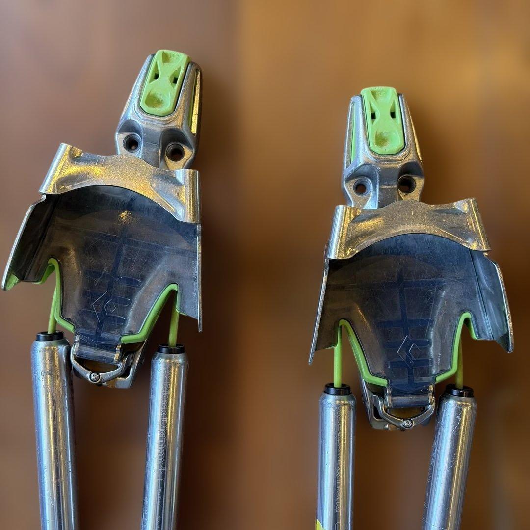 ブラックダイヤモンド テレマークバインディングO1(オーワン)バインディング