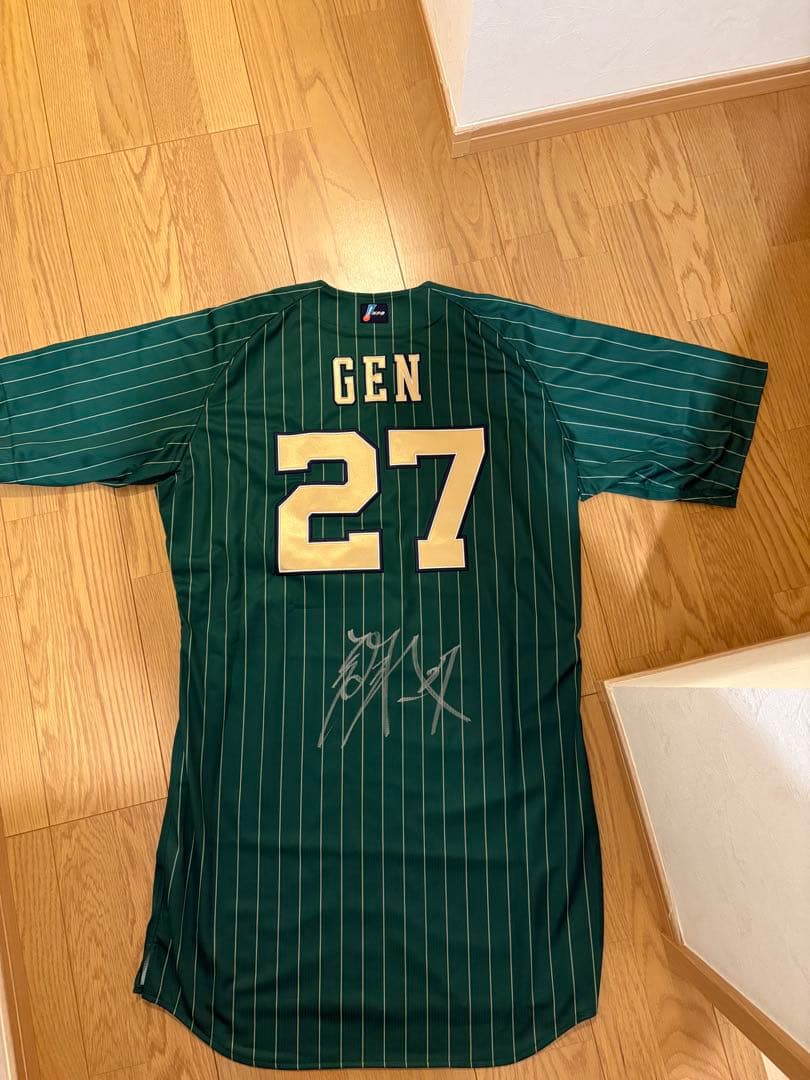 元 謙太選手　直筆サイン　支給品ユニフォーム　オリックス・バファローズ