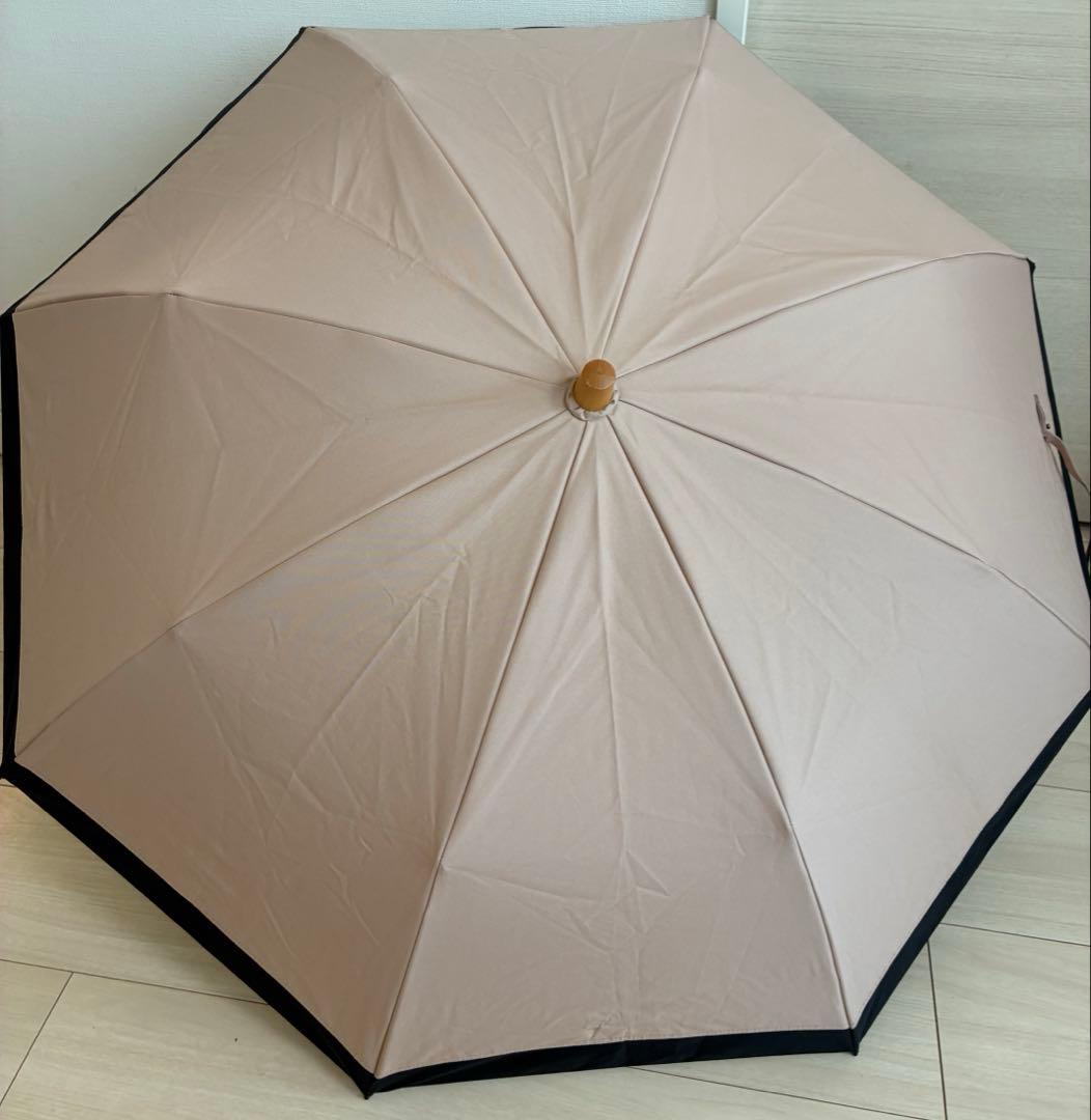 サンバリア　折りたたみ日傘　二段折　コンビ　ピンク✖️ブラック　木ストレート手元