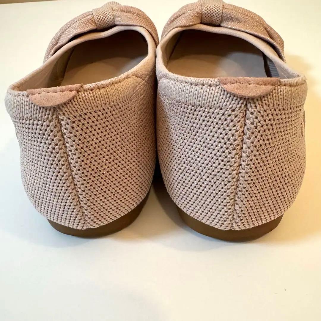 【美品・洗濯済み】VIVAIA ポインテッドトゥ リボン付き フラットシューズ