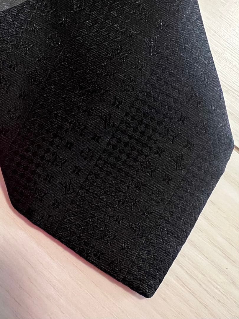 D【美品】Louis Vuitton ブラック ネクタイ