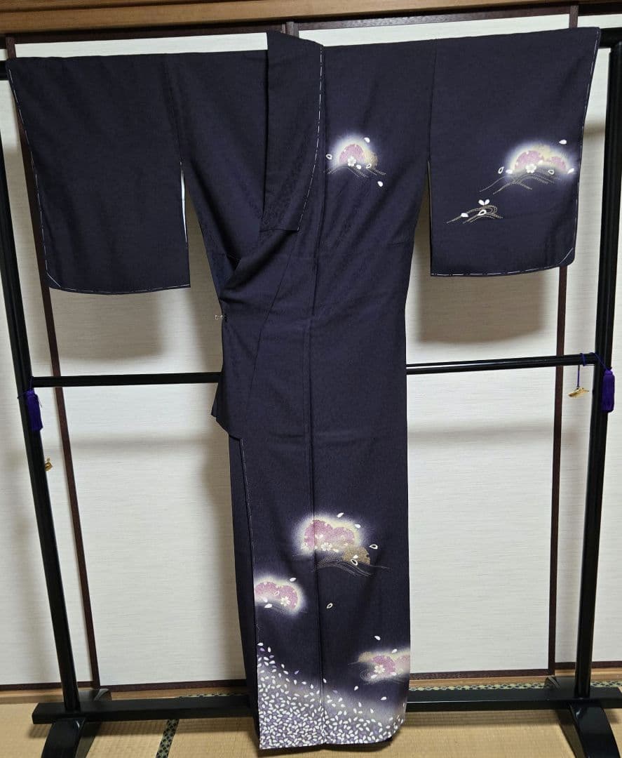 新品❤手描き友禅「雪輪と桜」金駒刺繍◾落款入り躾糸付き　一点物