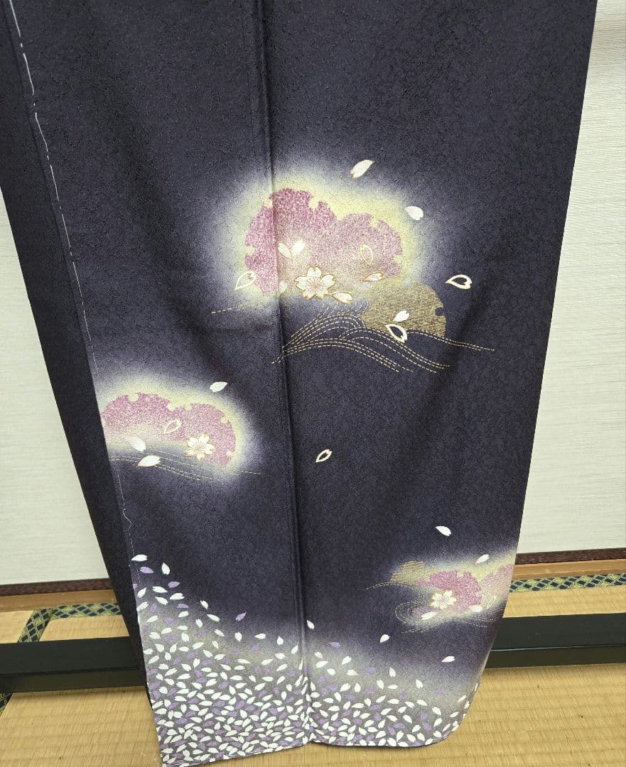 新品❤手描き友禅「雪輪と桜」金駒刺繍◾落款入り躾糸付き　一点物