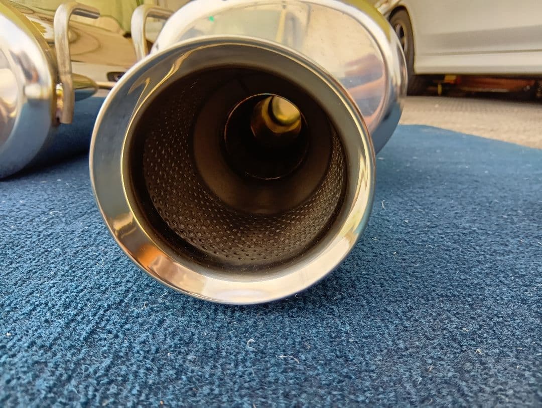 レヴォーグ　ＶＮＨ ２.４ ＳＴＩパフォーマンスマフラー