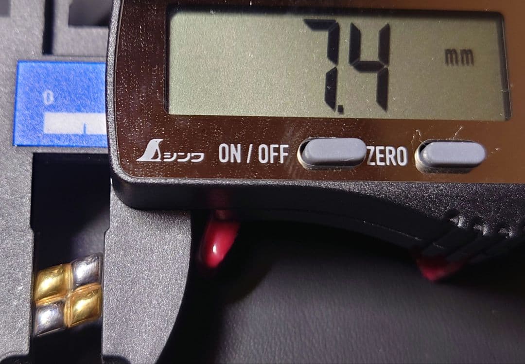 K18・pt　コンビ ピアス 18金 ひし形