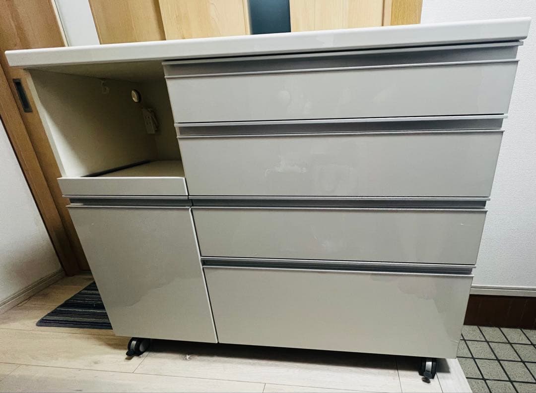 パモウナ　食器棚　ホワイト収納キャビネット キャスター付き