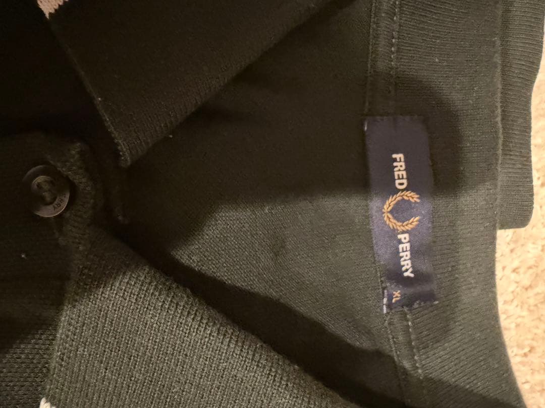 フレッドペリー 　ダークグリーン　ホワイトライン ポロシャツ　XLサイズ