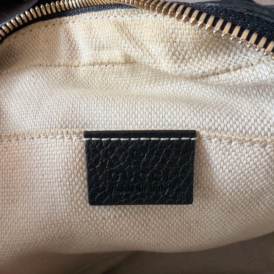 GUCCI グッチ ソーホー ディスコ レザー ショルダーバッグ 斜めがけ 黒