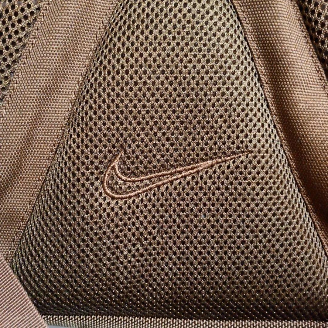【美品】NIKE ナイキ　SFS レスポンダーバックパック