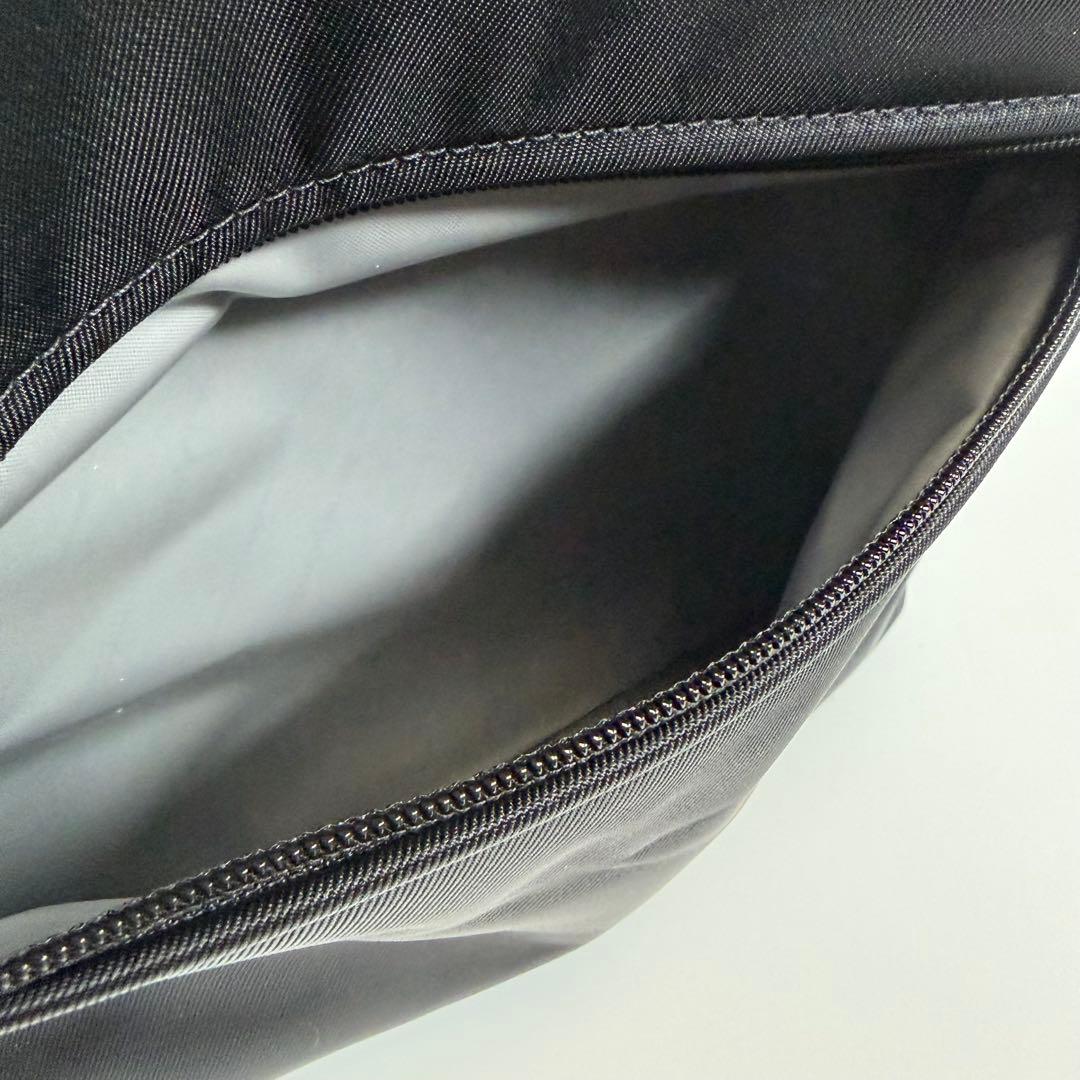 【未使用に近い】サムソナイト　ビジネスリュック　デボネア5 バックパックM 黒