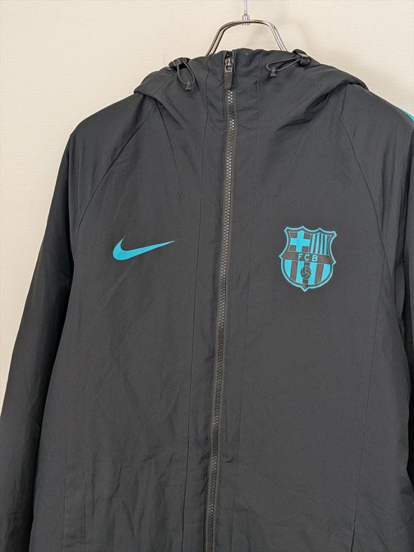 NIKE FCB バルセロナ　中綿 ロングコート S サッカー ベンチコート