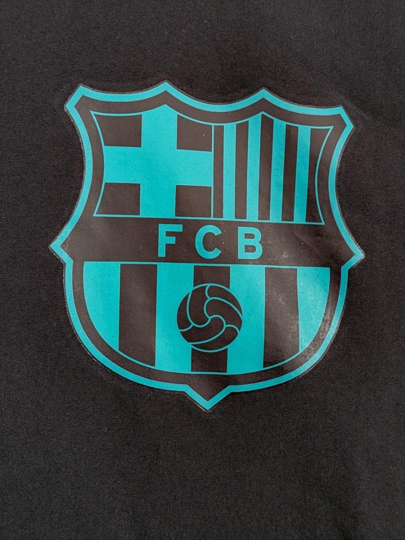 NIKE FCB バルセロナ　中綿 ロングコート S サッカー ベンチコート