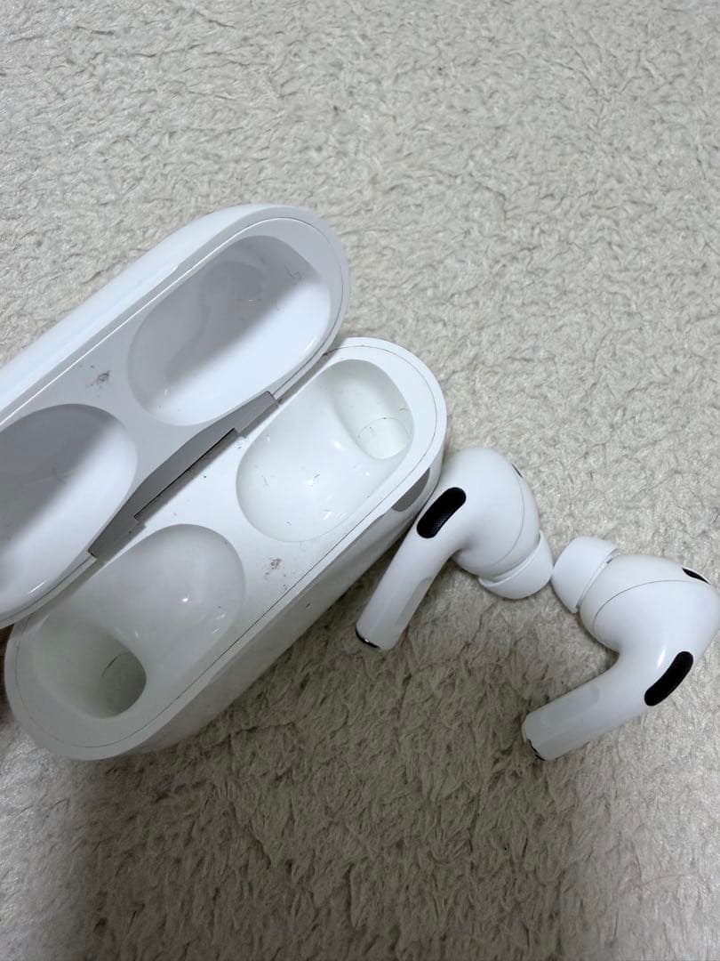 AirPods Pro エアポッズプロ 第2世代 A2698