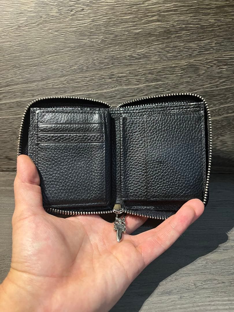 はる｜④本革二つ折り財布｜ラウンドファスナーダガー ｜純銀ロゴ