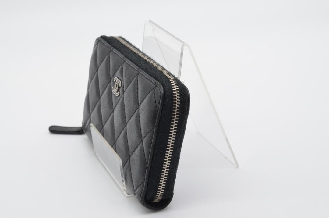 【売り切り処分価格】シャネル マトラッセ レディース ミディアムウォレット