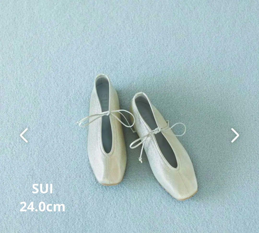 SUI レースアップシューズ　24.0cm