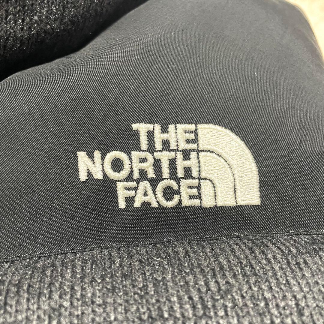 【THE NORTH FACE】ダウンベスト 700フィルパワー 黒/グレー切替
