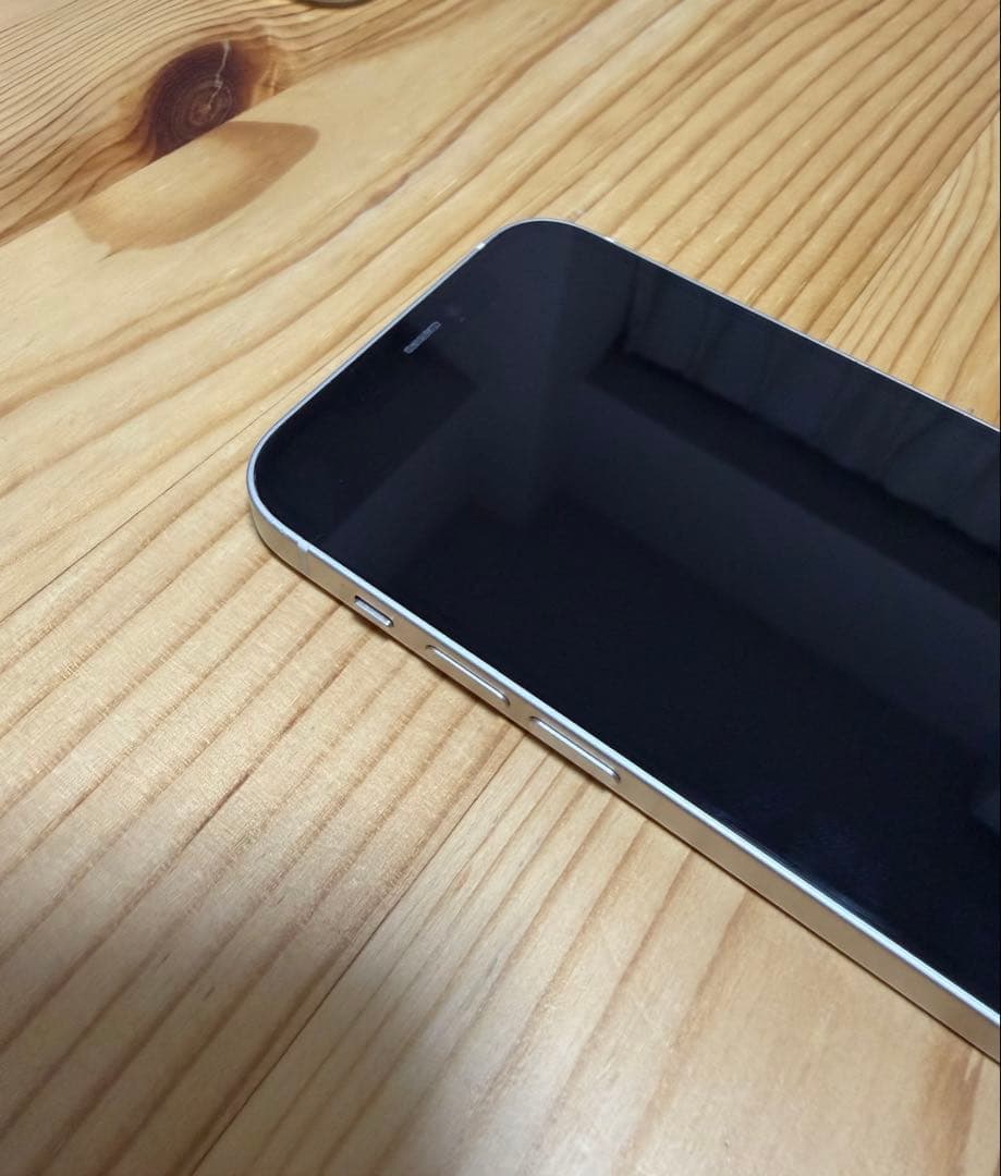 iPhone12 128GB ホワイトSIMフリー