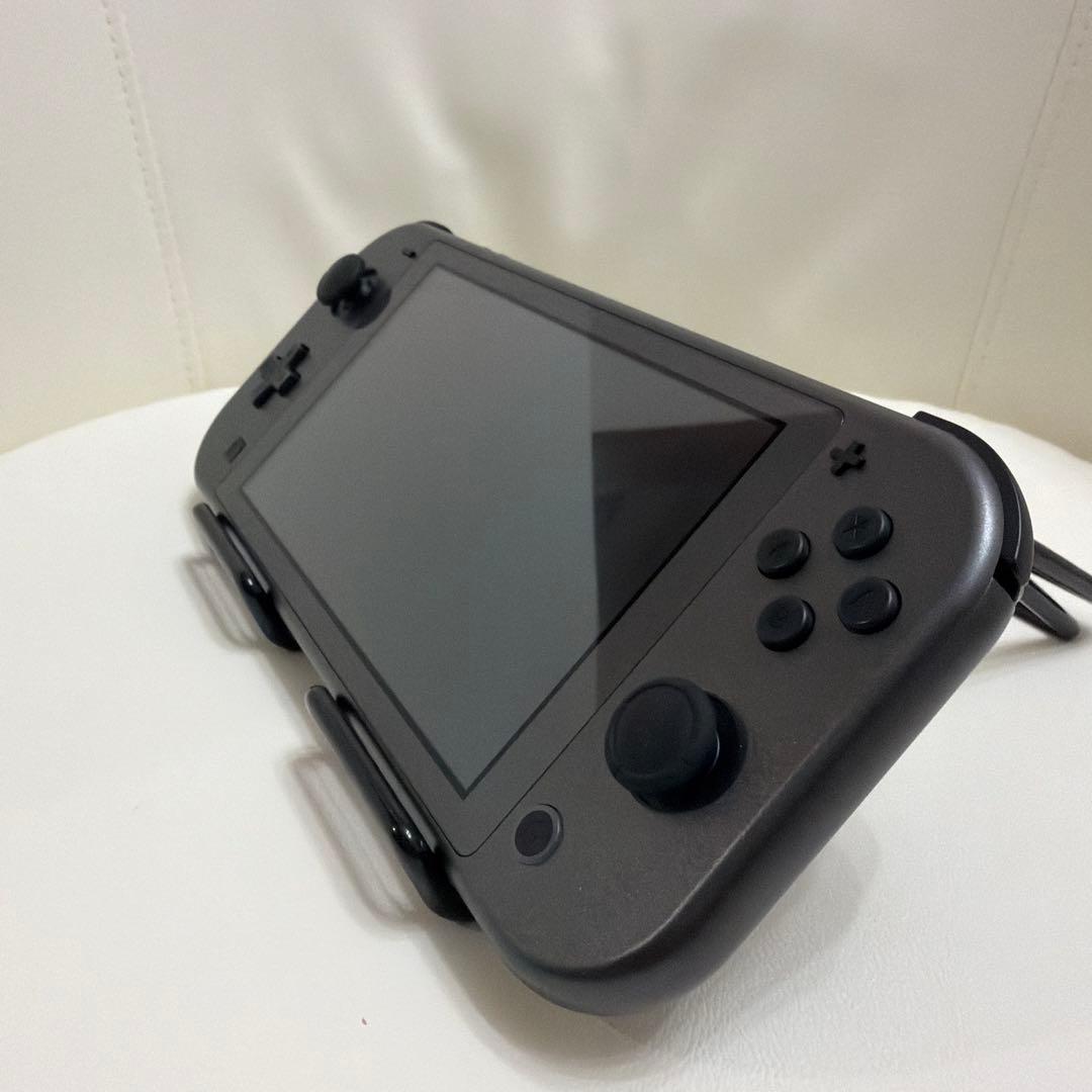 Nintendo Switch Lite ディアルガパルキア