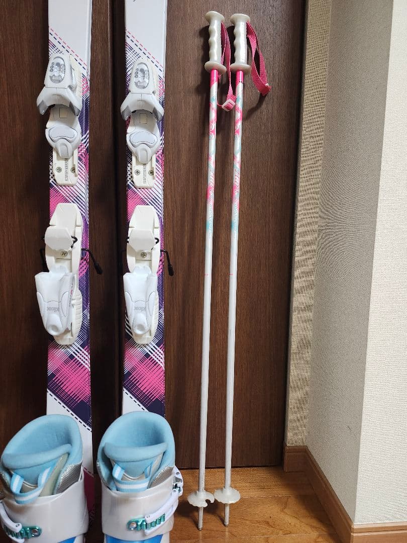 子供スキー板セット　スキー板138cm ブーツ 23cm ストック　95cm