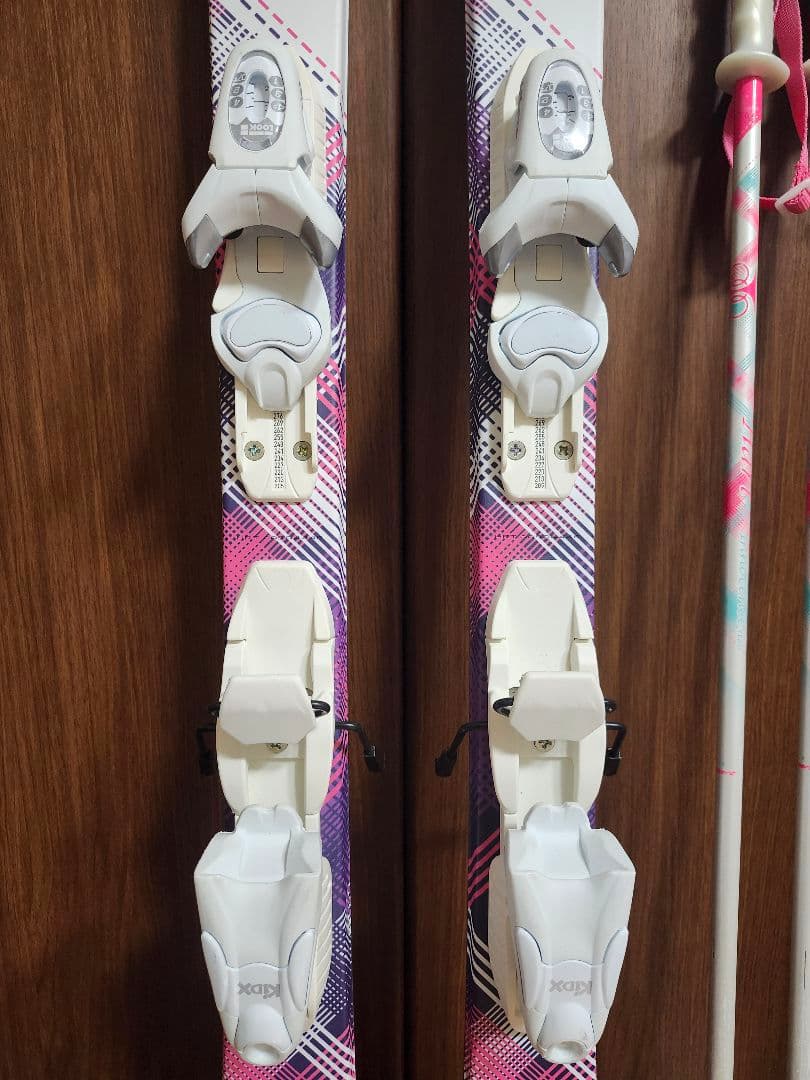 子供スキー板セット　スキー板138cm ブーツ 23cm ストック　95cm