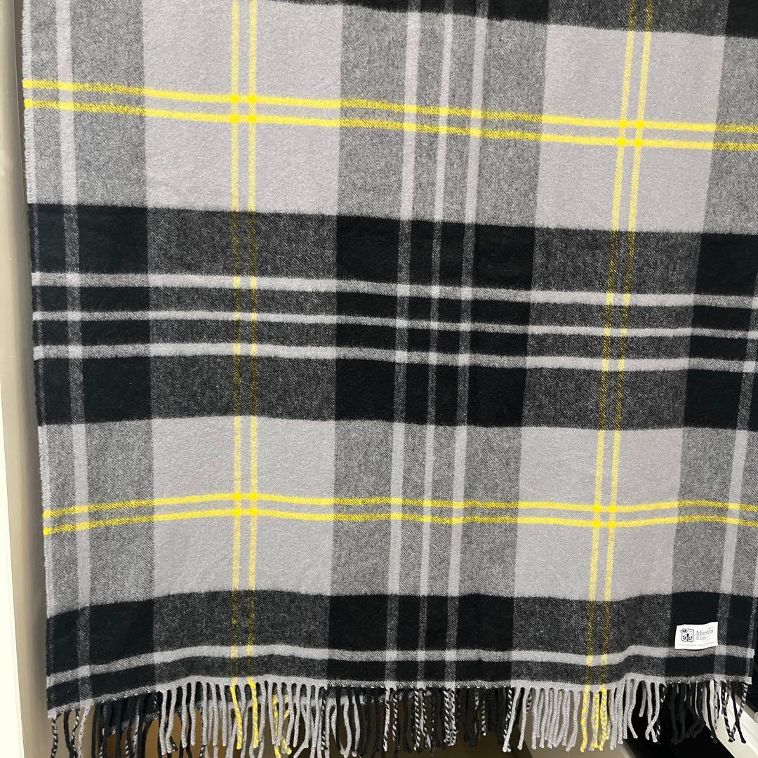 ジョンストンズ　大判マフラー　チェック柄