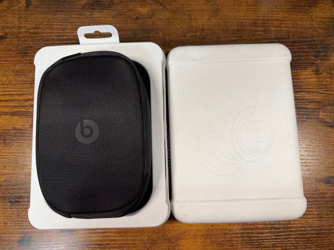 Beats Studio Pro サンドストーン - ワイヤレスヘッドフォン