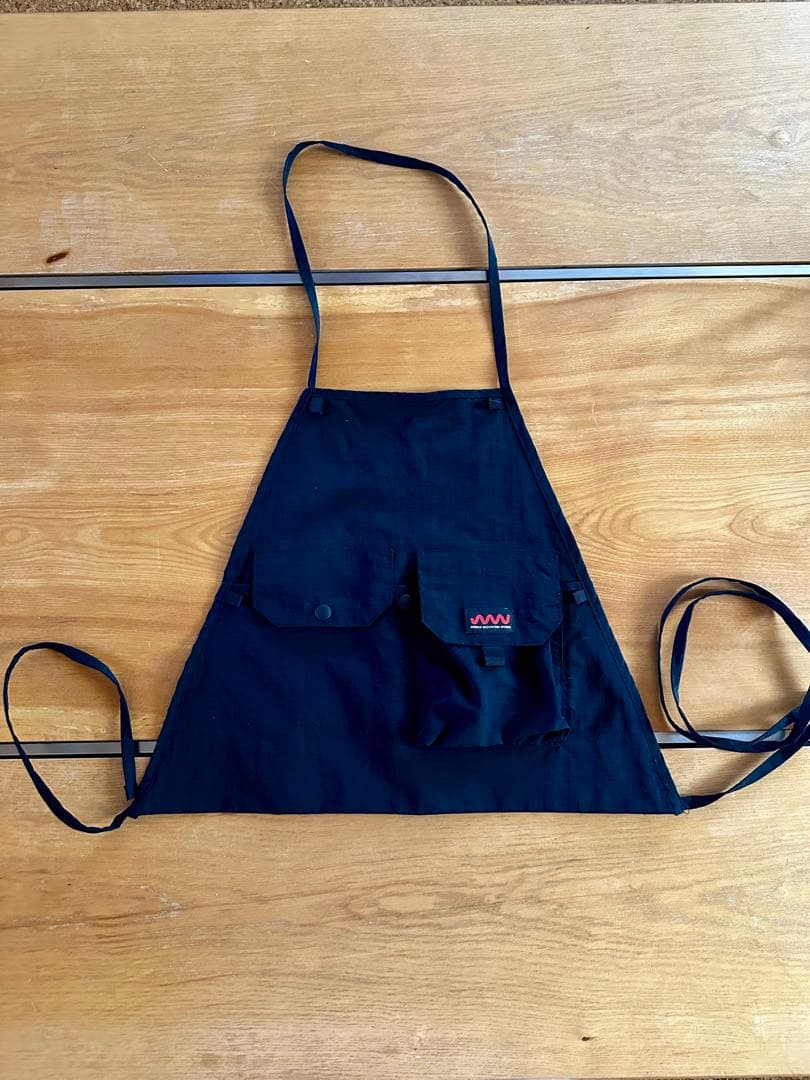 JINDAIJI MOUNTAIN WORKS ウルトラベビー エプロン