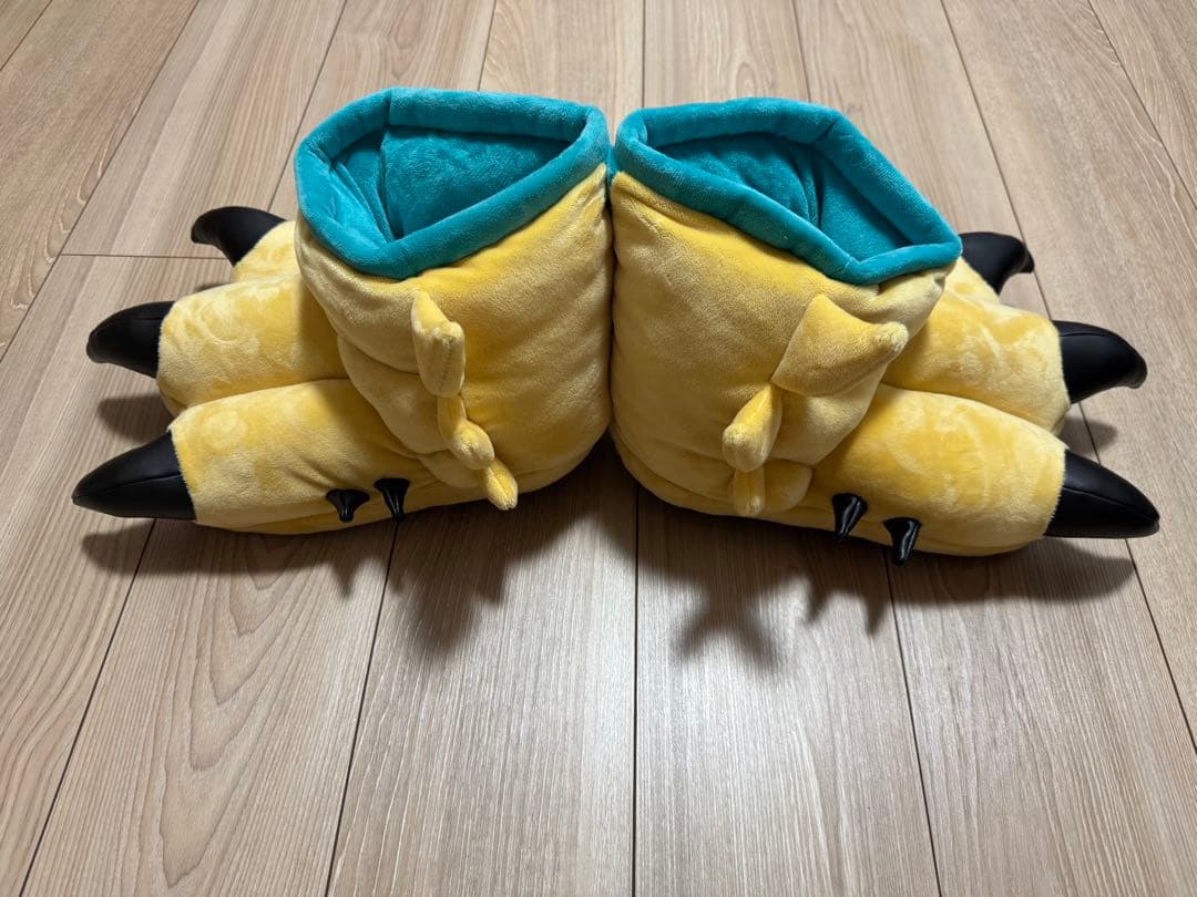 「大狩猟展」踏みしめろ！ジンオウガスリッパ