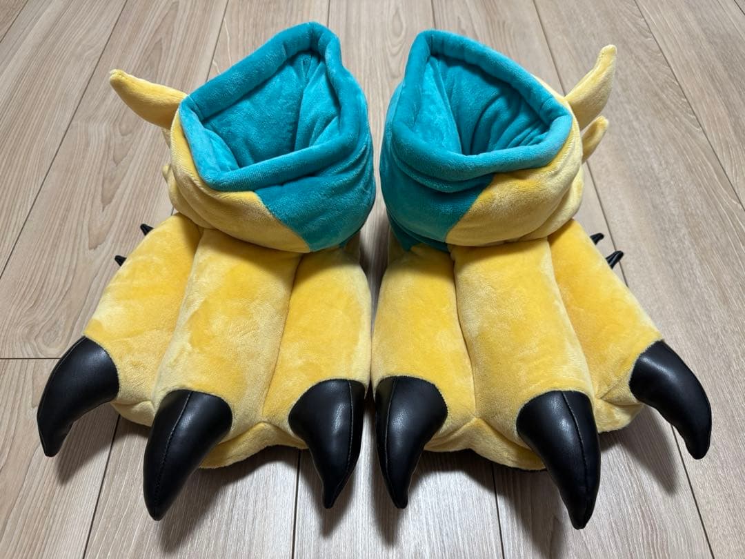 「大狩猟展」踏みしめろ！ジンオウガスリッパ