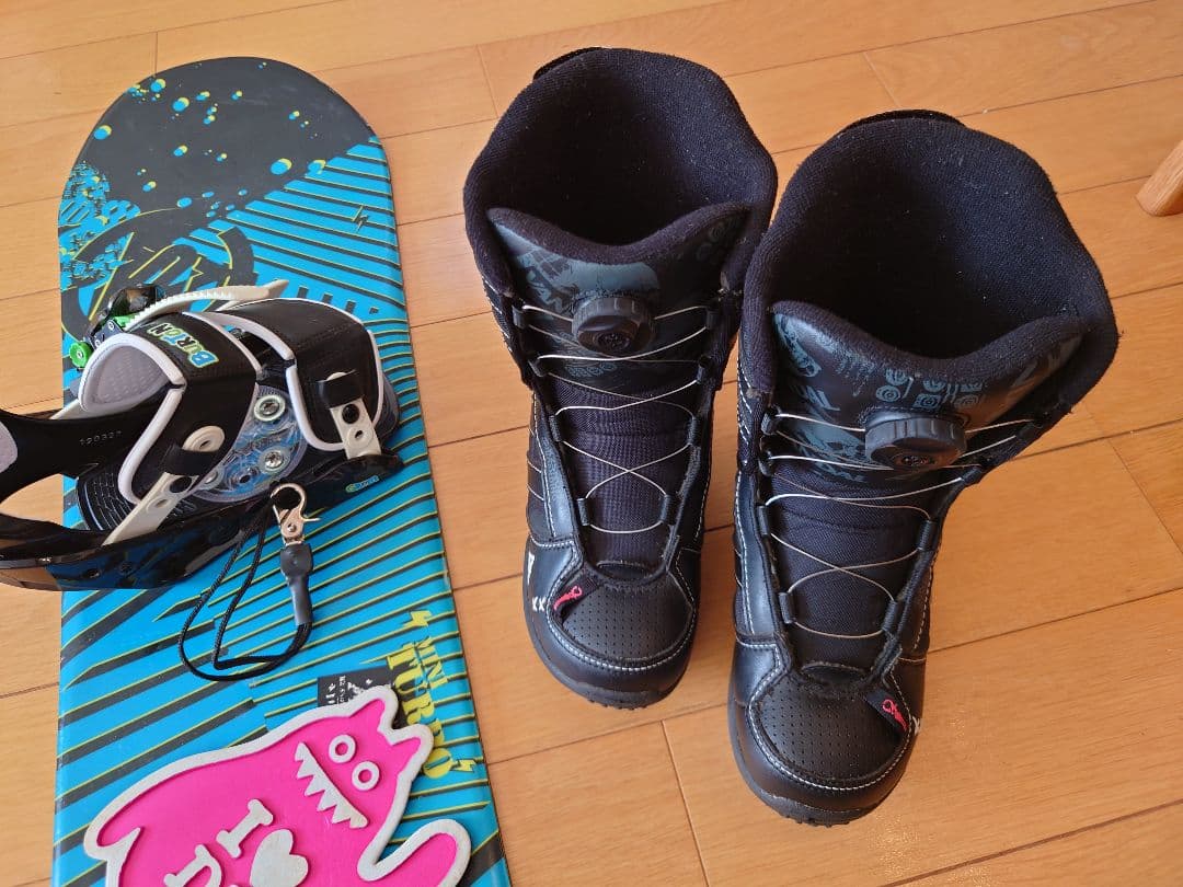 K2ミニターボ110㎝ ブーツ21cm　ビンディングBURTONグロムGROM