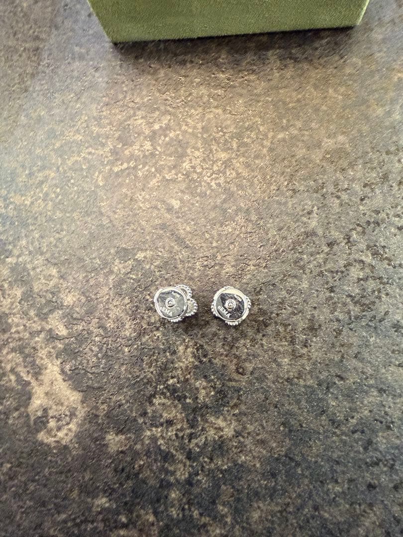 Van Cleef & Arpels ヴァンクリ スウィート アルハンブラ