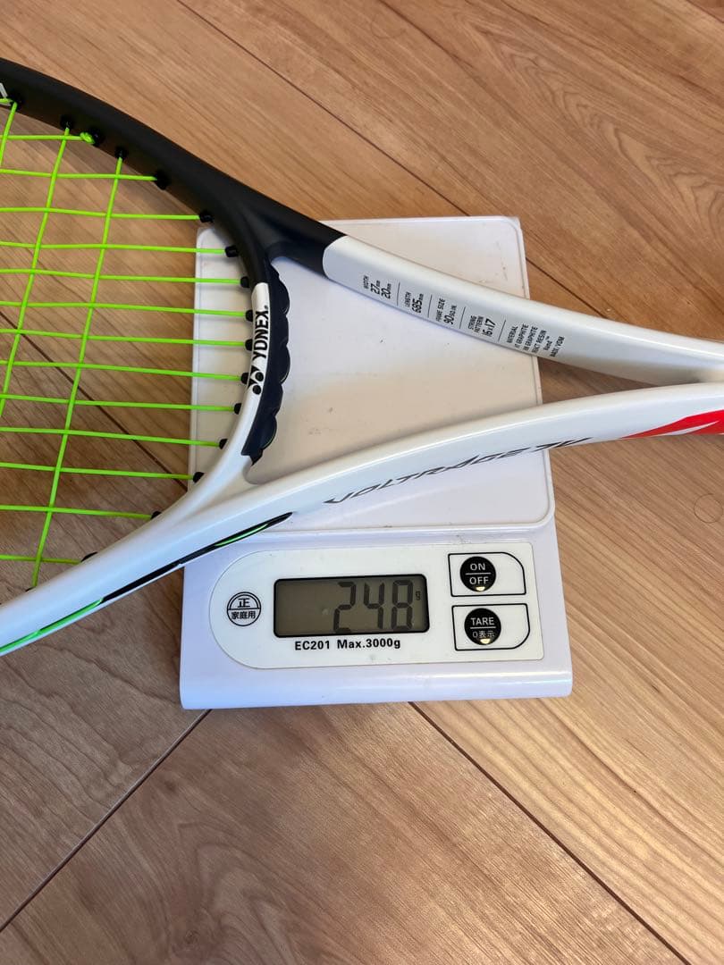YONEX ヨネックスVOLTRAGE ボルトレイジ 7V