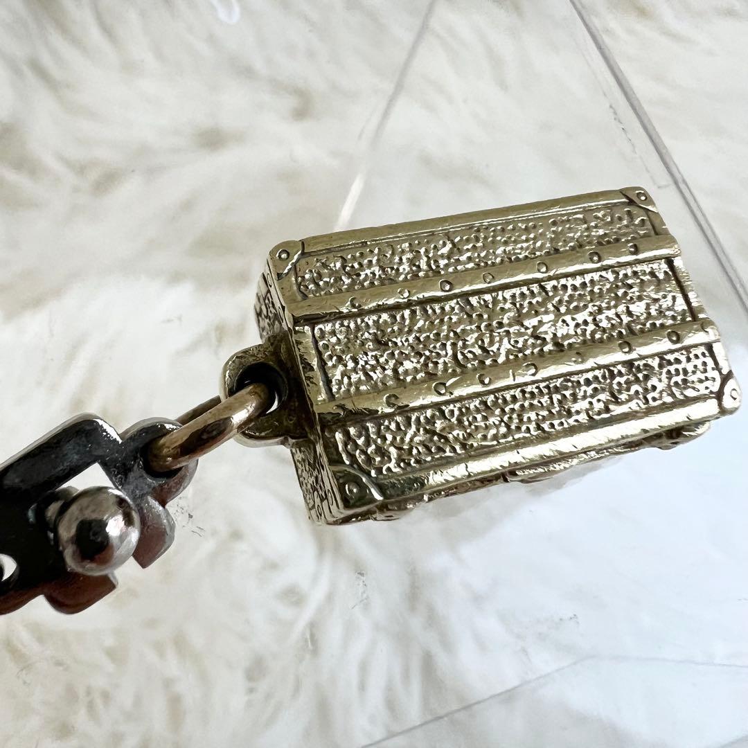 【希少】 極美品 LOUIS VUITTON キーホルダー トランク型 LV