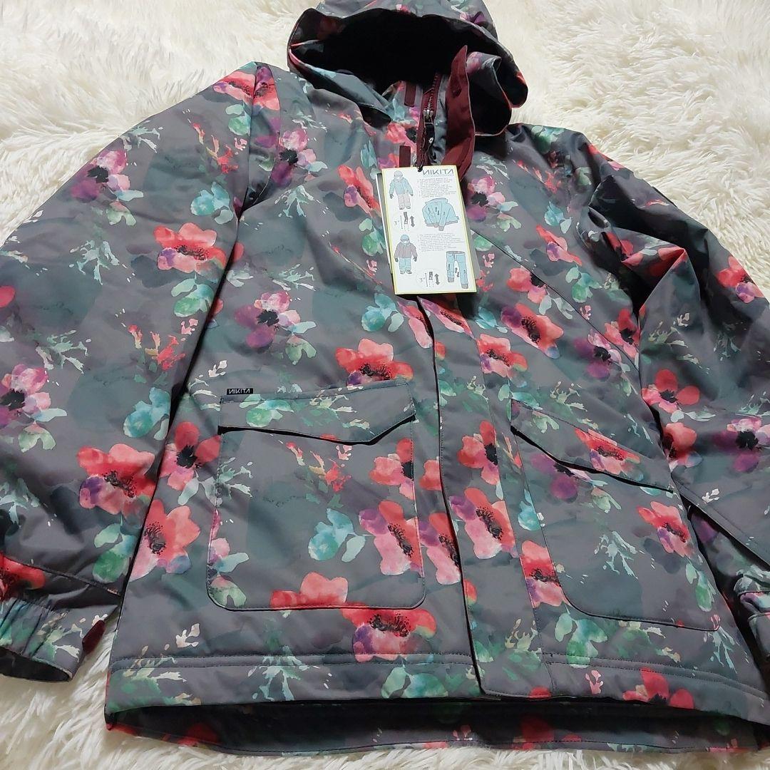 新品　ニキータ　スノボウェア　150センチ　ジュニア　女の子用　サイズ調節可