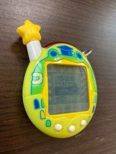 【動作確認済】バンダイ　たまごっちプラス　ウラたま　かえる　イエロー　SH48