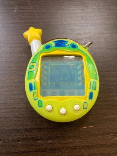 【動作確認済】バンダイ　たまごっちプラス　ウラたま　かえる　イエロー　SH48