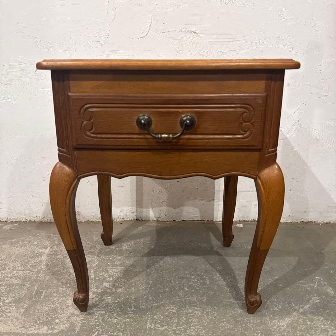 ヴィンテージ　木製サイドテーブル　引き出し付き