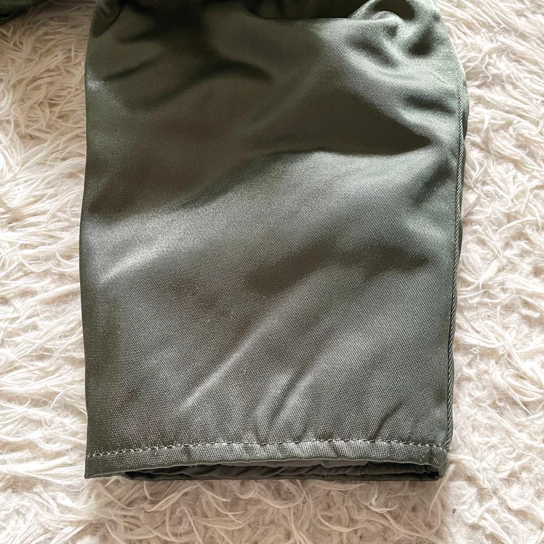 【美品】アルファインダストリーズ LOT.2610 タイタンクロス生地 USA製