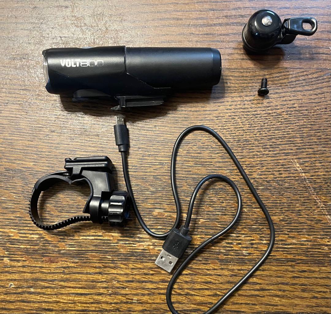 VOLT800 再充電可能ヘッドライト　ベルおまけ付き