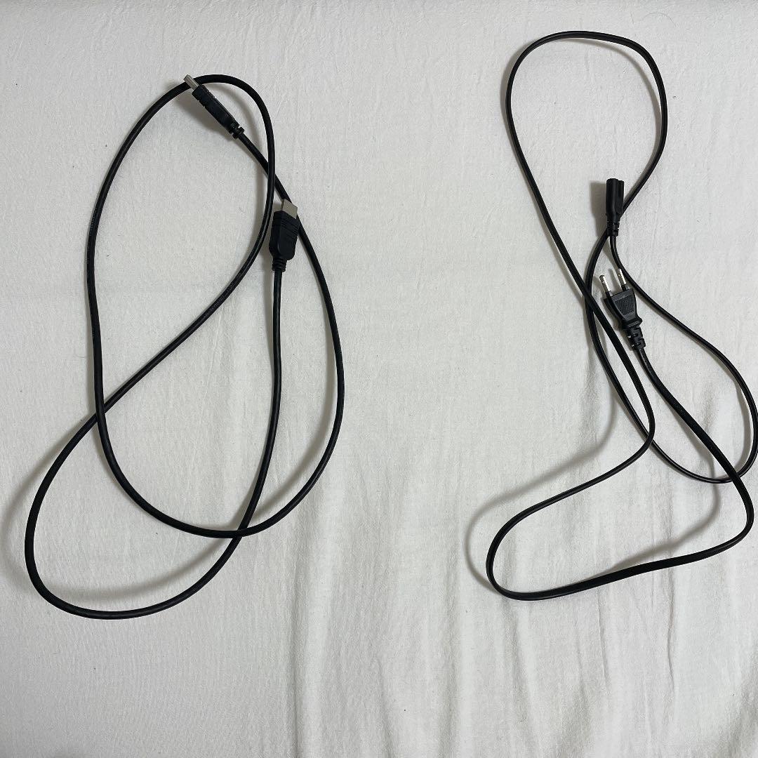 PlayStation 4 本体＋ソフト6本＋コントローラー2つ＋イヤホン