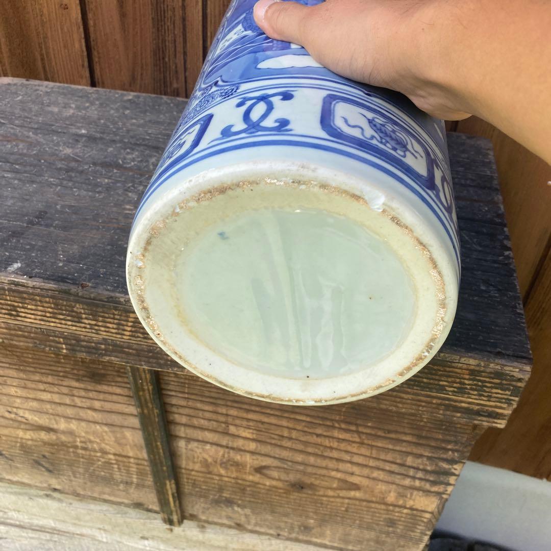 傘立て　染め付け　陶磁器　和風　骨董　青白　うさぎ　松　海