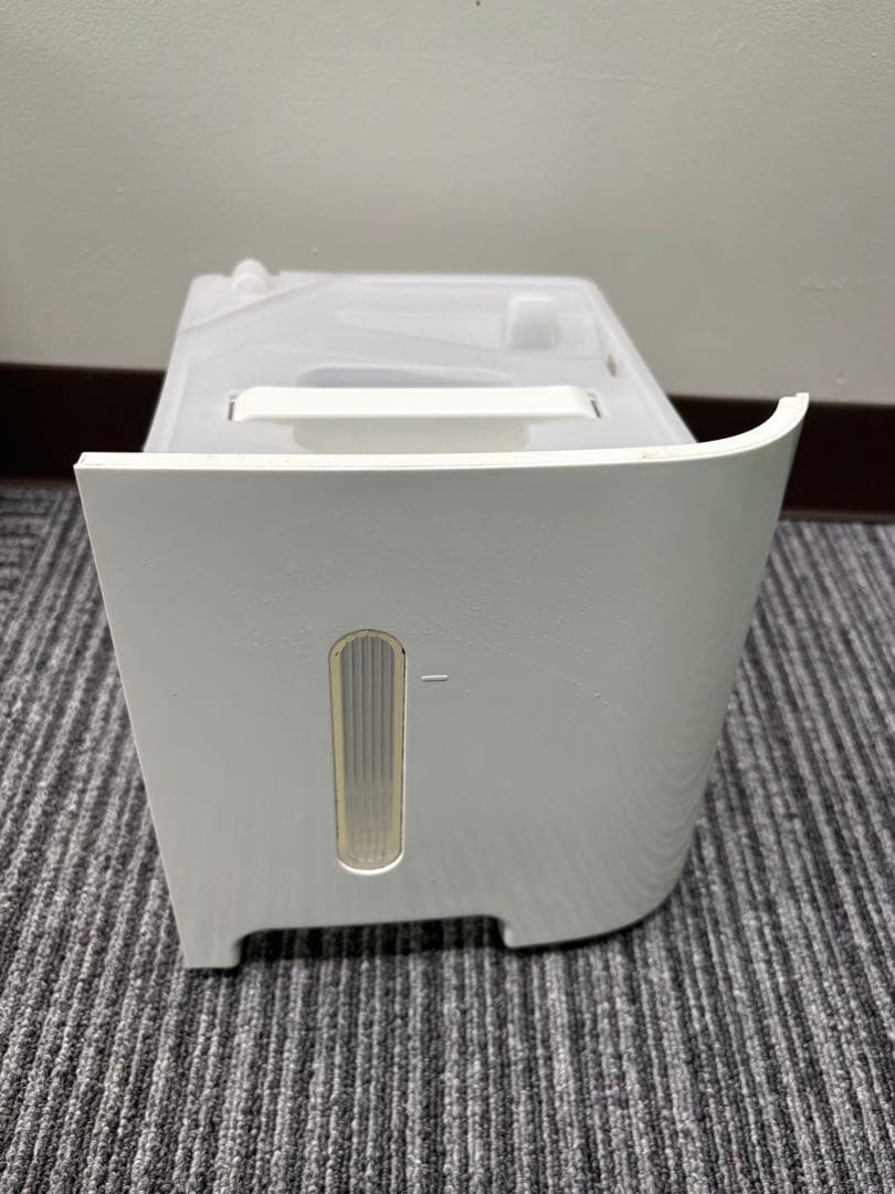 【美品】SHARP 空気清浄除湿機・乾燥機 ホワイト　CV-EF120衣類乾燥