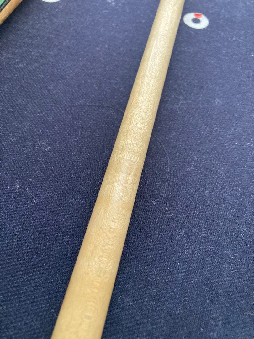 アダム　ビリヤード キュー 18山　ケース付き