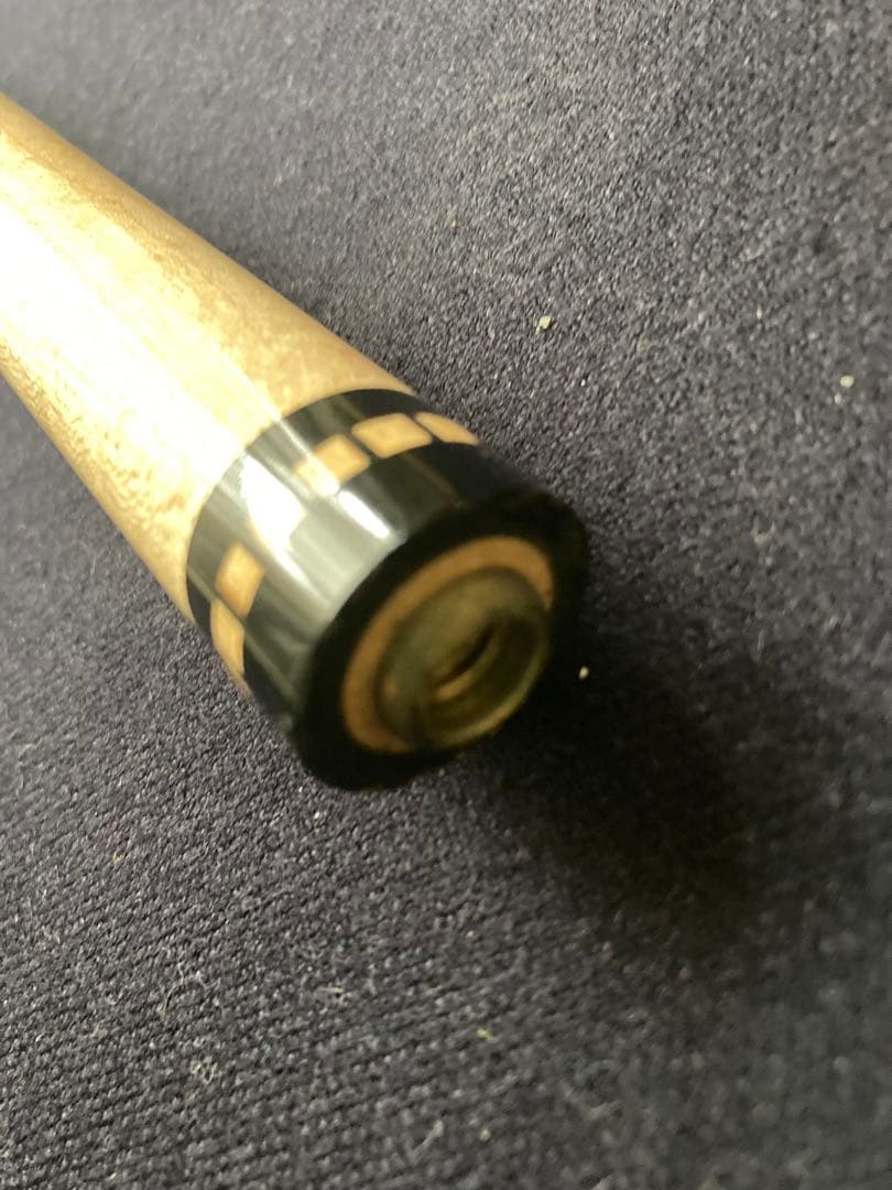 アダム　ビリヤード キュー 18山　ケース付き