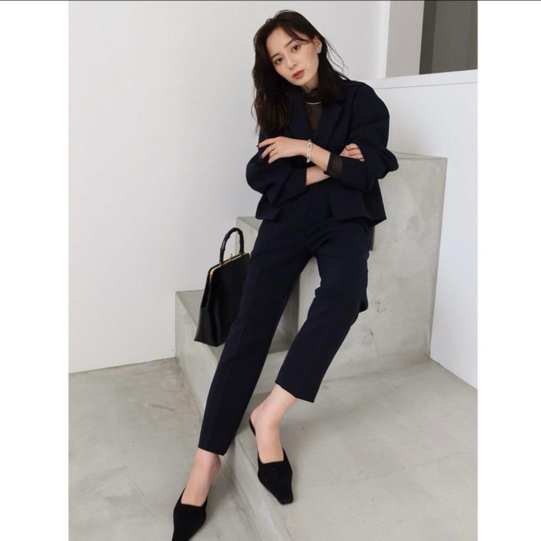 anuans ベルトデザインテーパードパンツ